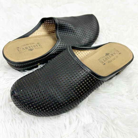 L’Artiste Spring Step Leather Perforated Leather Clogs - Picture 1 of 10